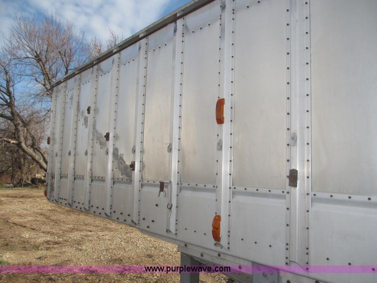 image for item B5278 1979 Guthrie 42' double hopper grain trailer