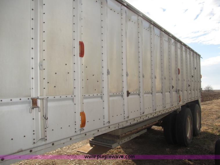 image for item B5278 1979 Guthrie 42' double hopper grain trailer