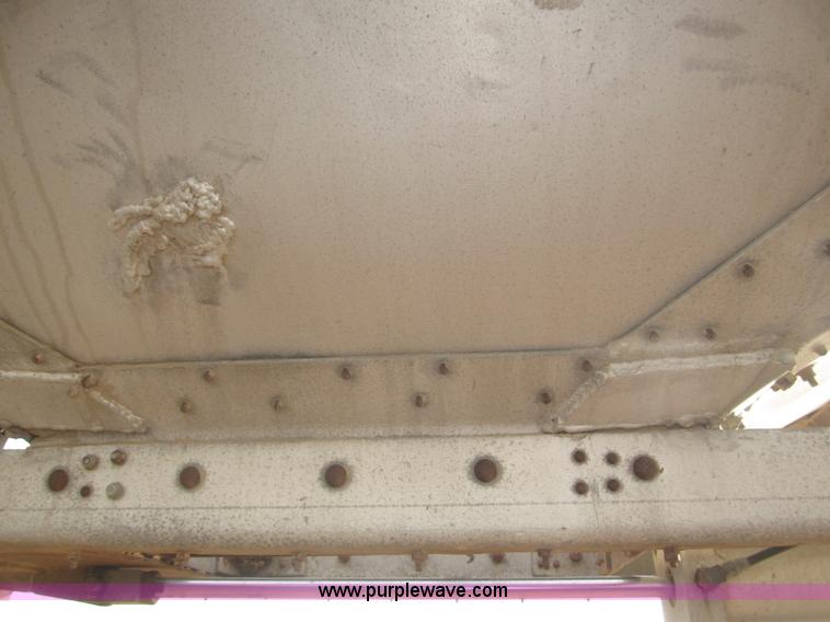 image for item B5278 1979 Guthrie 42' double hopper grain trailer