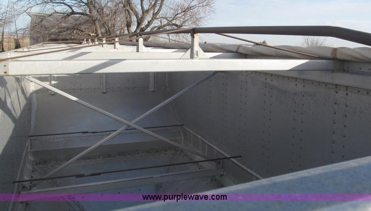 image for item B5278 1979 Guthrie 42' double hopper grain trailer