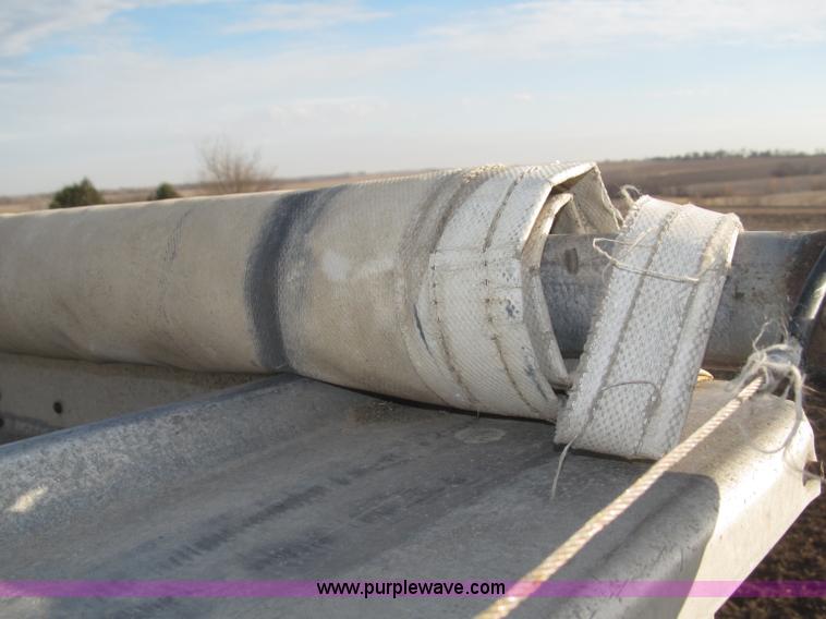 image for item B5278 1979 Guthrie 42' double hopper grain trailer