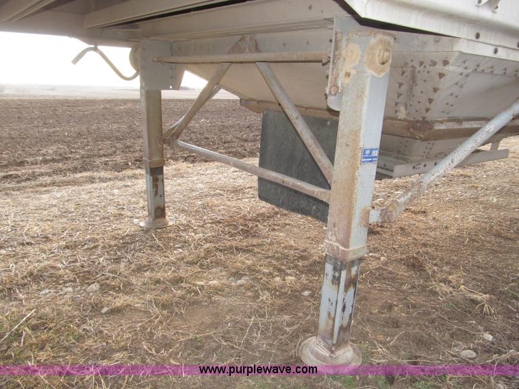 image for item B5278 1979 Guthrie 42' double hopper grain trailer
