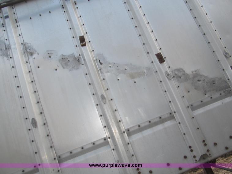 image for item B5278 1979 Guthrie 42' double hopper grain trailer