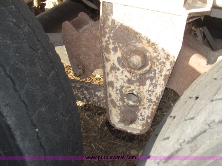 image for item B5278 1979 Guthrie 42' double hopper grain trailer