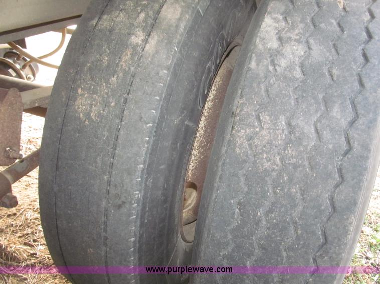 image for item B5278 1979 Guthrie 42' double hopper grain trailer