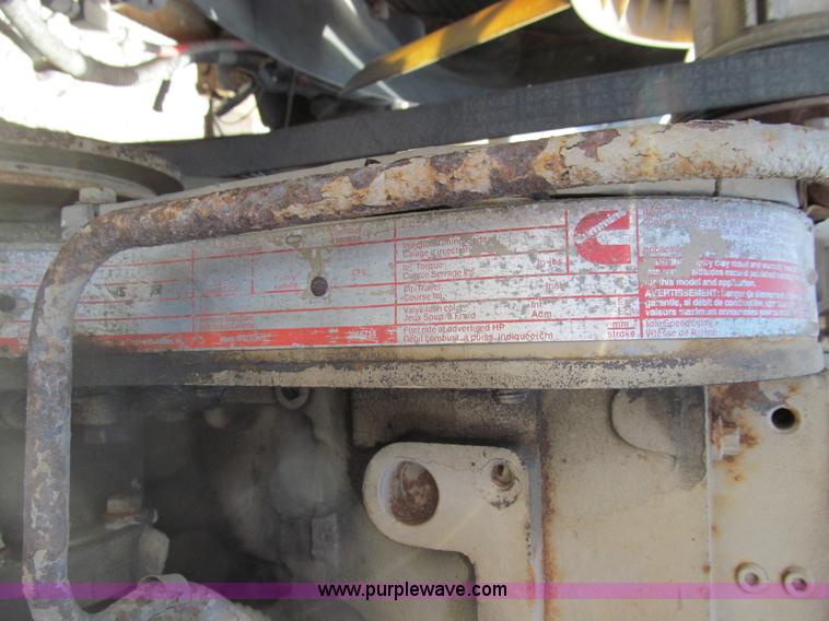 image for item E3546 1989 Freightliner FLC11264 semi truck