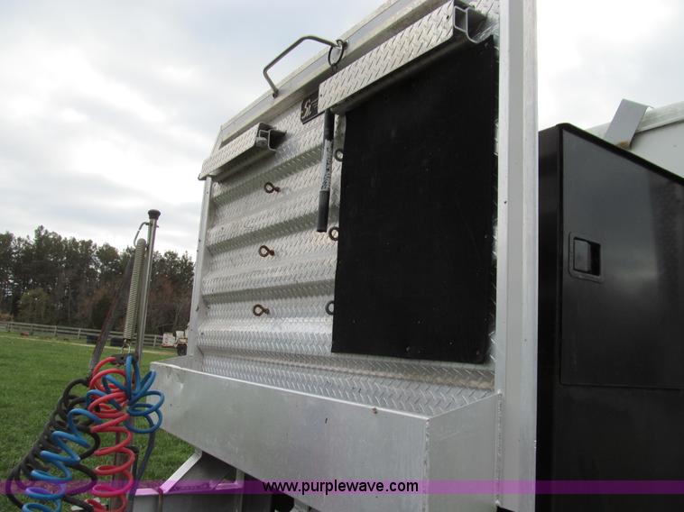 image for item E3548 1987 International Eagle F9730 semi truck