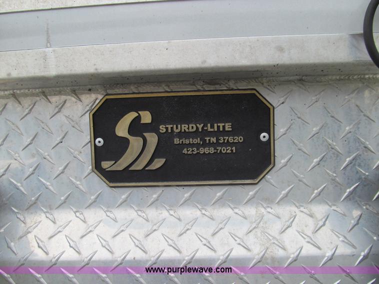 image for item E3548 1987 International Eagle F9730 semi truck