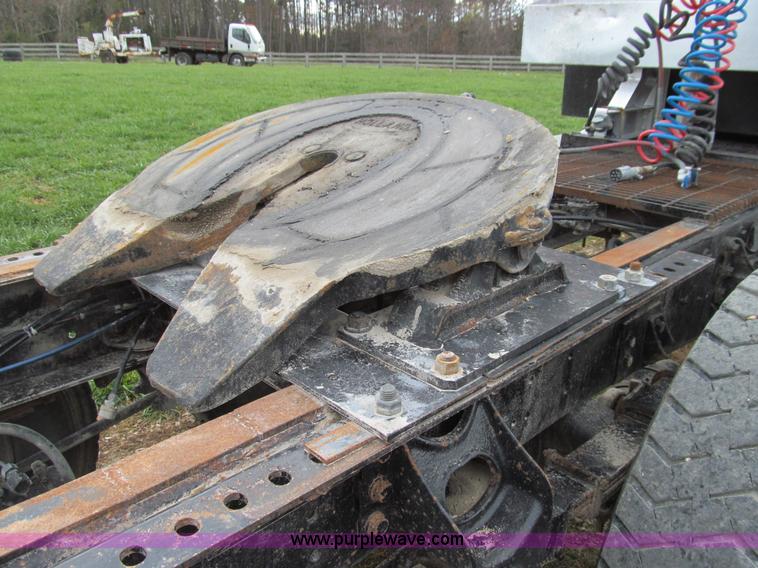 image for item E3548 1987 International Eagle F9730 semi truck