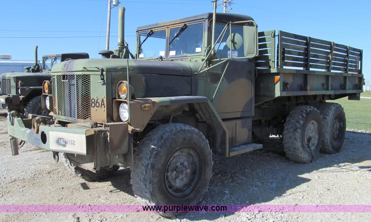 image for item E3554 1986 Am General M35A3 truck
