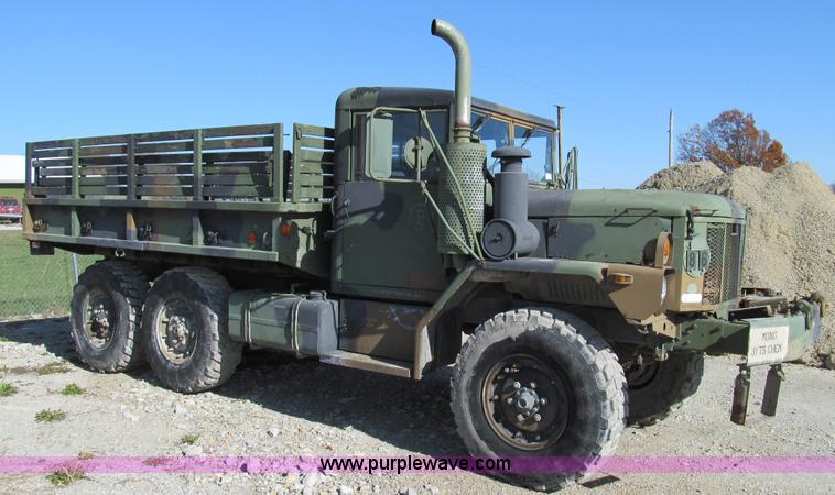 image for item E3554 1986 Am General M35A3 truck