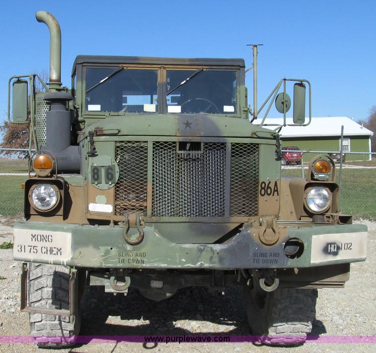 image for item E3554 1986 Am General M35A3 truck