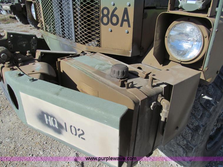 image for item E3554 1986 Am General M35A3 truck