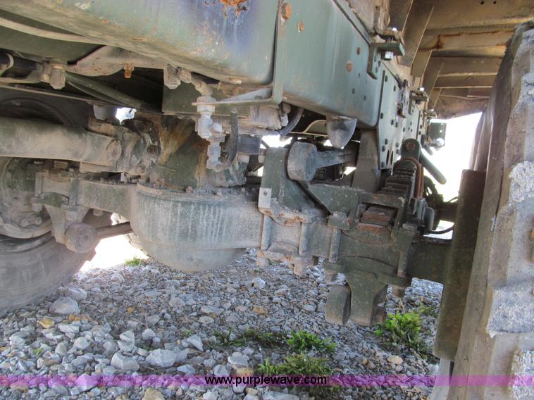 image for item E3554 1986 Am General M35A3 truck