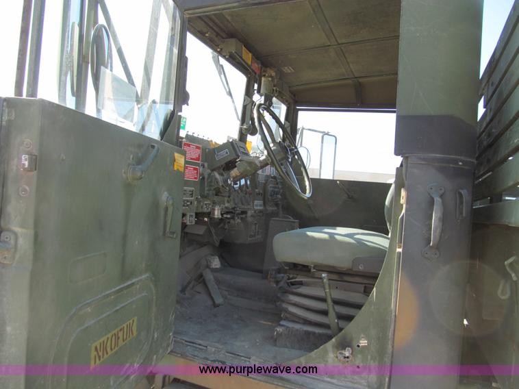 image for item E3554 1986 Am General M35A3 truck