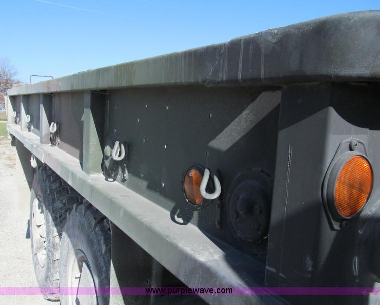 image for item E3556 1986 Am General truck