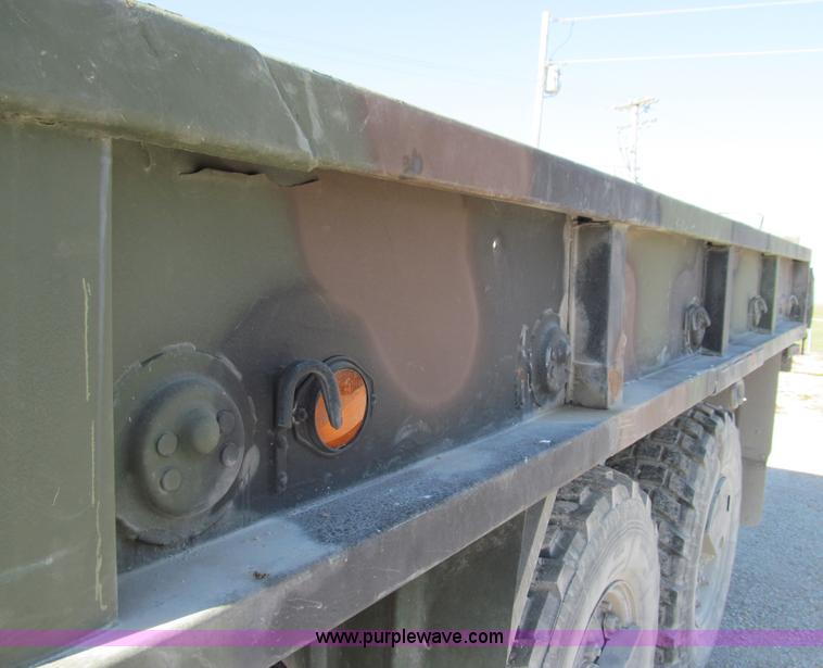 image for item E3556 1986 Am General truck