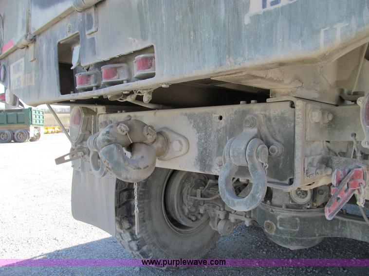 image for item E3556 1986 Am General truck