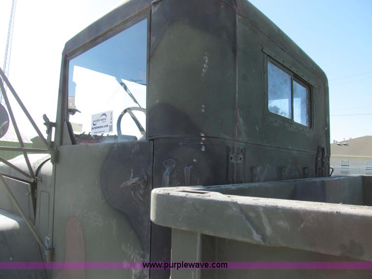 image for item E3556 1986 Am General truck