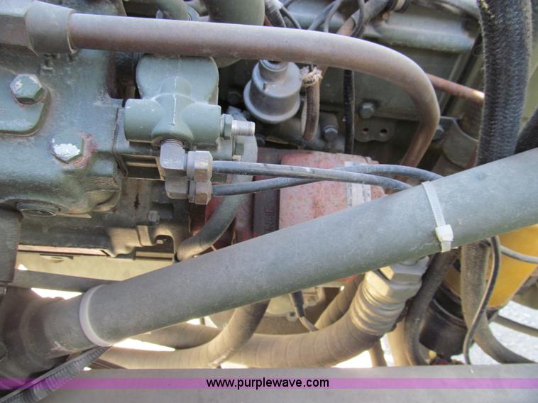 image for item E3556 1986 Am General truck