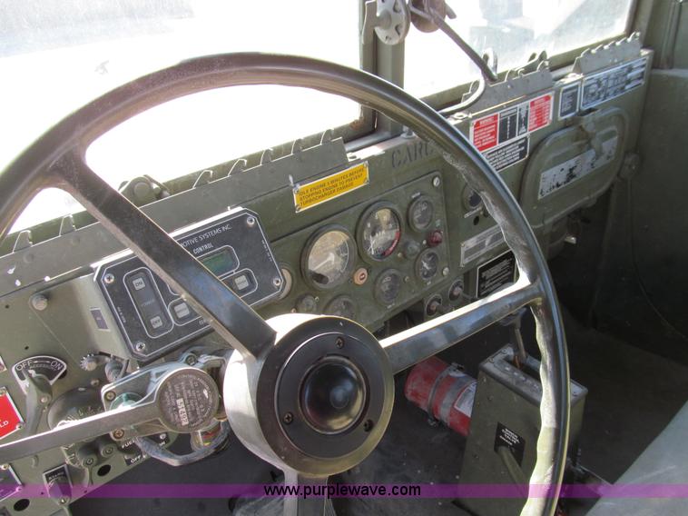 image for item E3556 1986 Am General truck