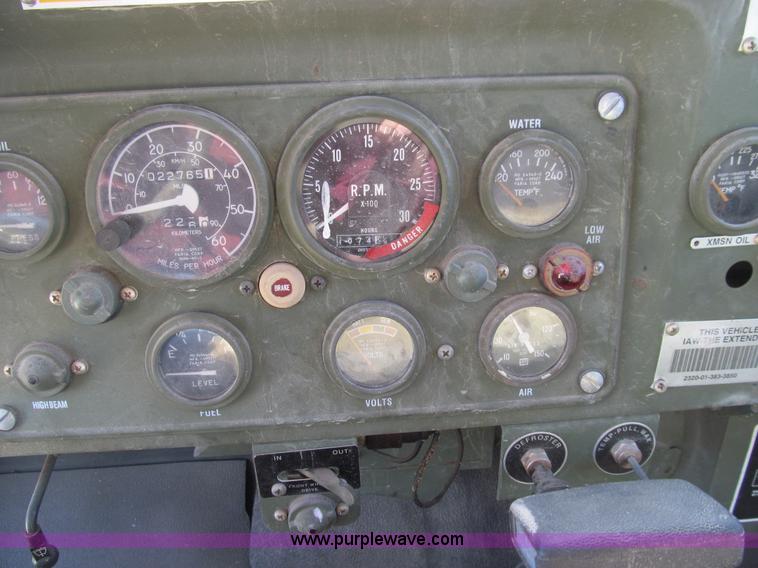 image for item E3556 1986 Am General truck