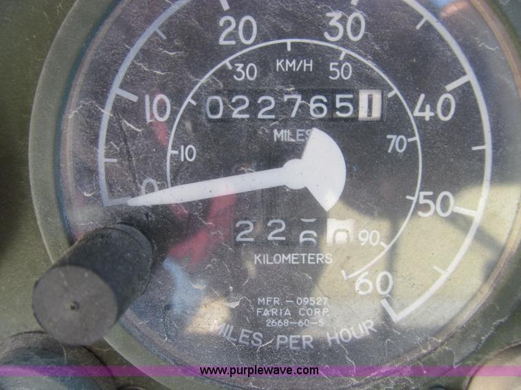 image for item E3556 1986 Am General truck