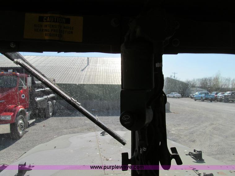 image for item E3556 1986 Am General truck