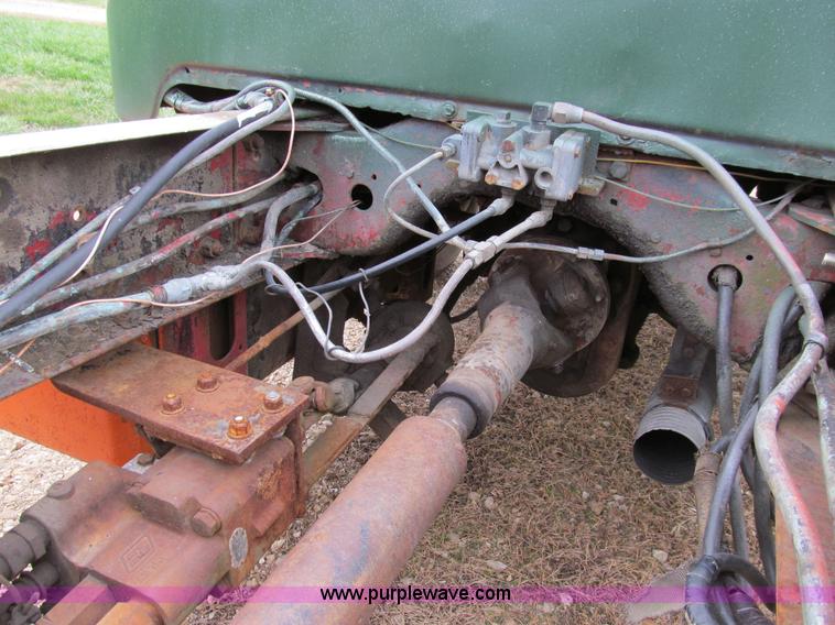 image for item E3571 1959 Mack B61 semi truck