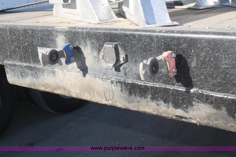 image for item F2890 2011 Transcraft DTL-2100 drop deck trailer