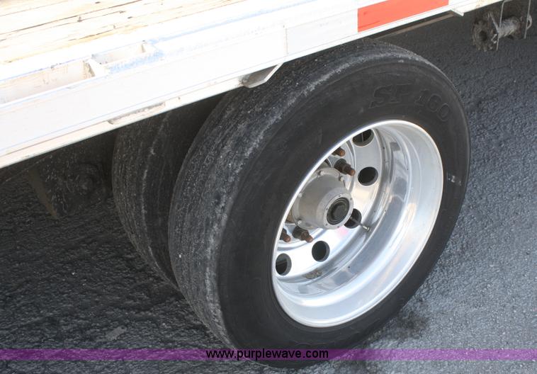 image for item F2890 2011 Transcraft DTL-2100 drop deck trailer