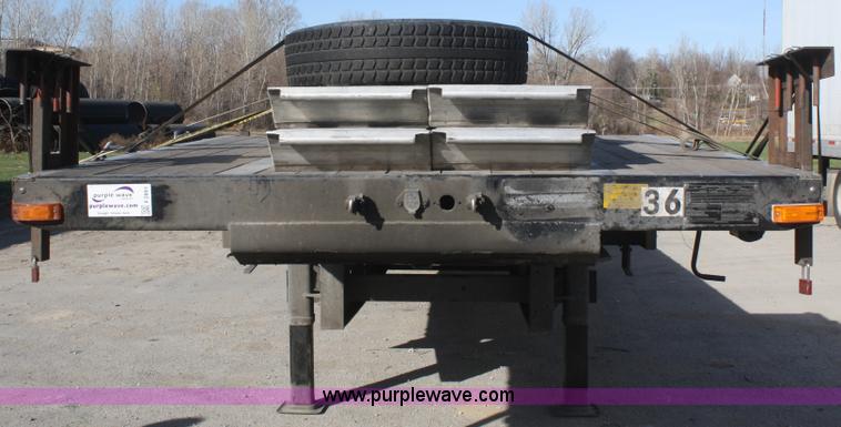 image for item F2891 2011 Transcraft DTL-2100 drop deck trailer