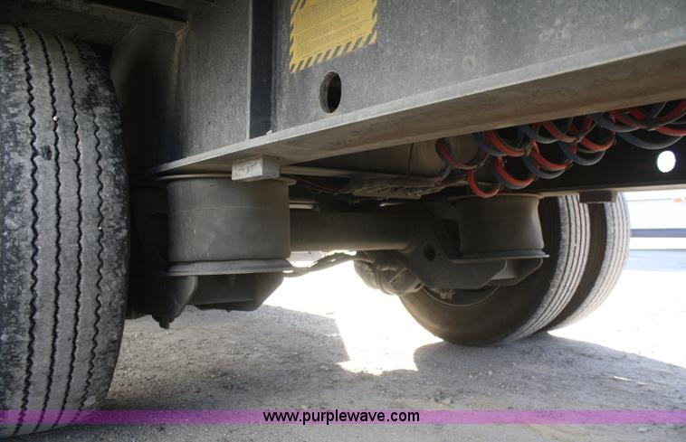 image for item F2891 2011 Transcraft DTL-2100 drop deck trailer