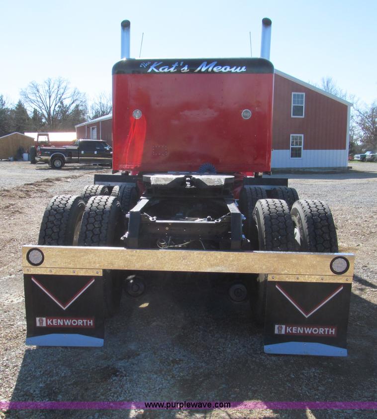 image for item F4677 1981 Kenworth W900 semi truck