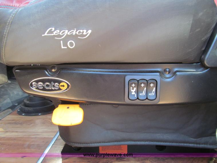 image for item F4677 1981 Kenworth W900 semi truck