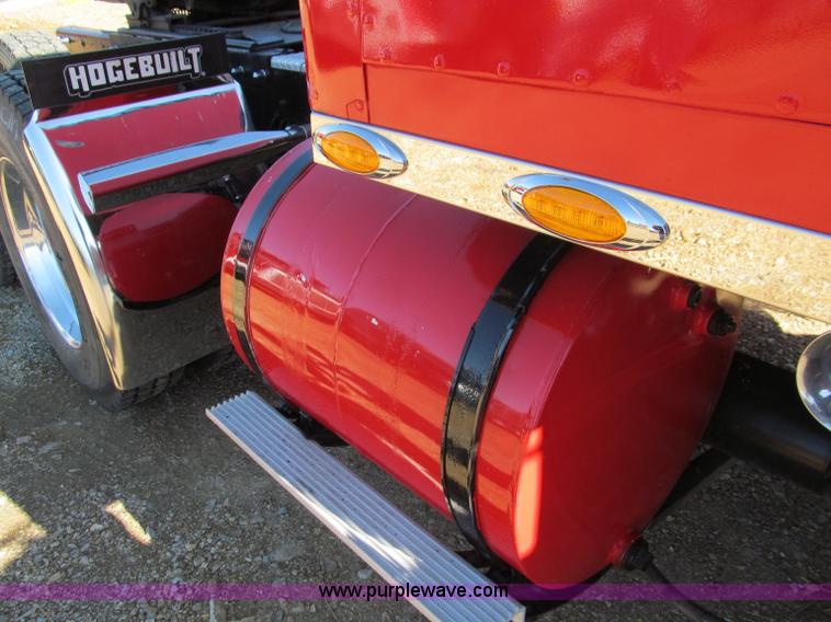 image for item F4677 1981 Kenworth W900 semi truck