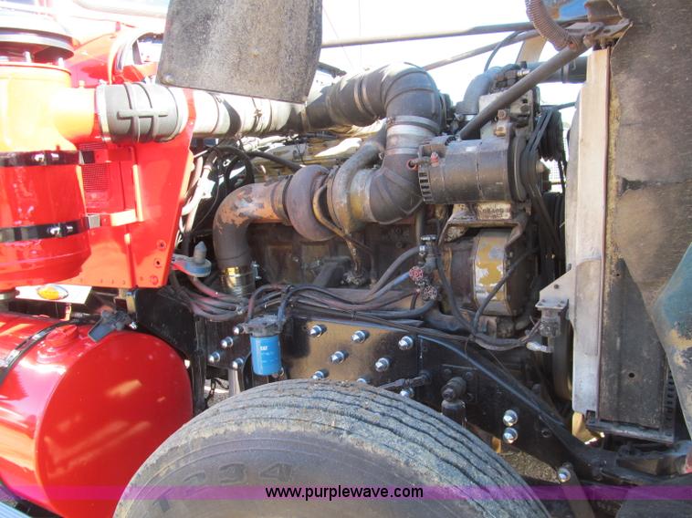 image for item F4677 1981 Kenworth W900 semi truck