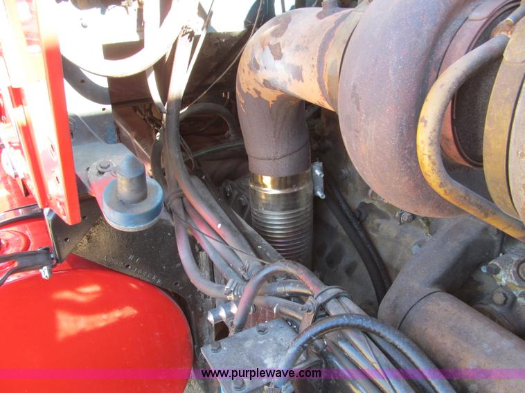 image for item F4677 1981 Kenworth W900 semi truck