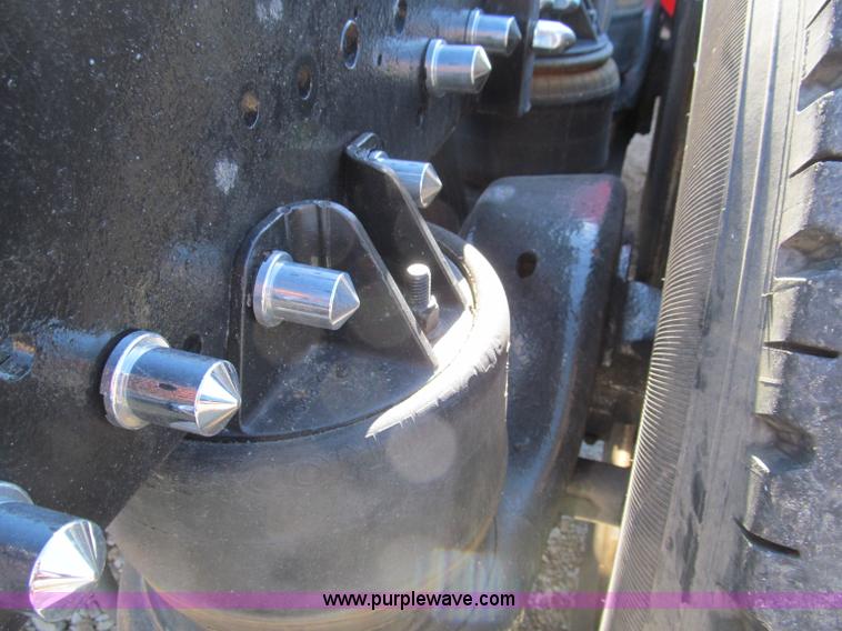 image for item F4677 1981 Kenworth W900 semi truck