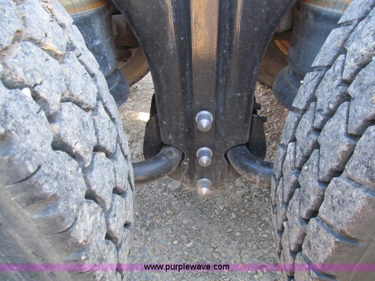 image for item F4677 1981 Kenworth W900 semi truck