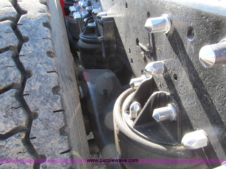 image for item F4677 1981 Kenworth W900 semi truck