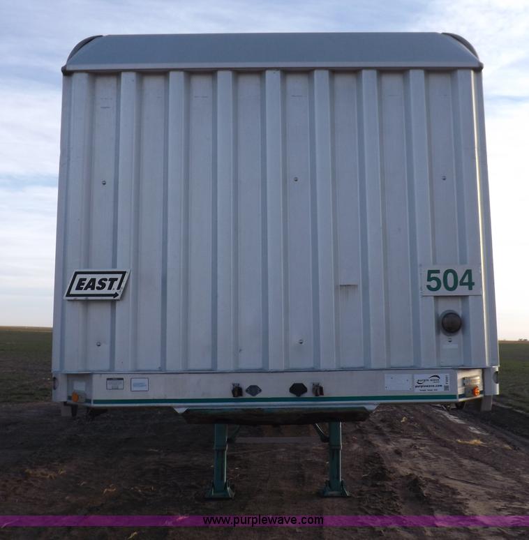 image for item F6351 2005 East Accordion 48'9" curtain wall trailer