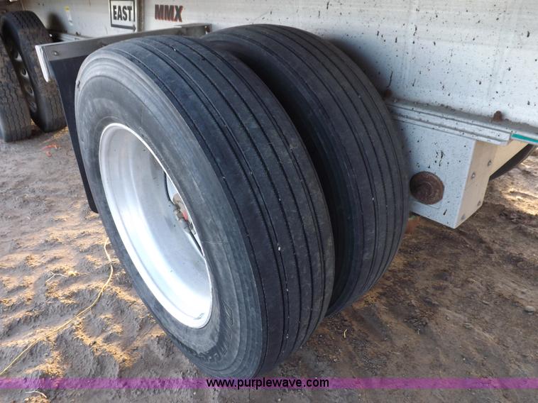 image for item F6351 2005 East Accordion 48'9" curtain wall trailer