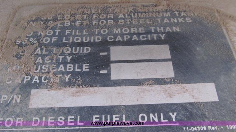 image for item G5564 1998 Peterbilt 377 semi truck