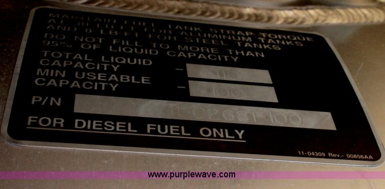 image for item G5565 1999 Peterbilt 377 semi truck