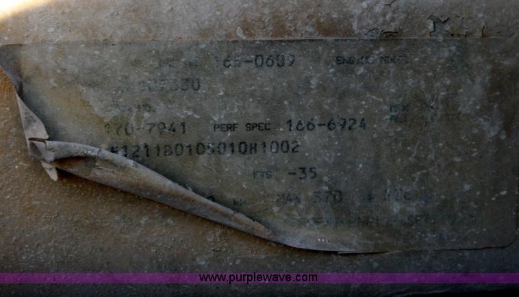 image for item G5565 1999 Peterbilt 377 semi truck