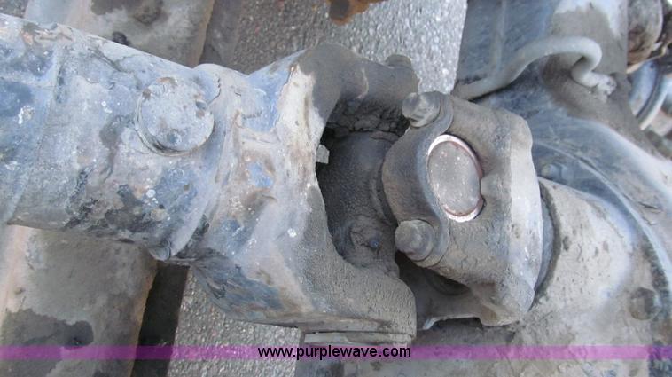 image for item G5579 1999 Peterbilt 377 semi truck