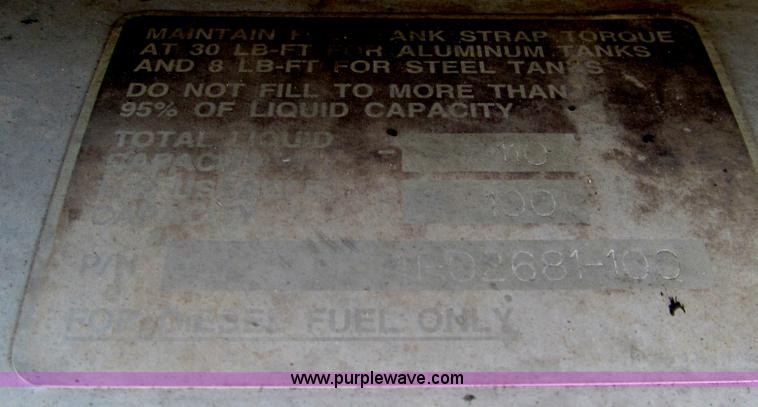 image for item G5580 1999 Peterbilt 377 semi truck