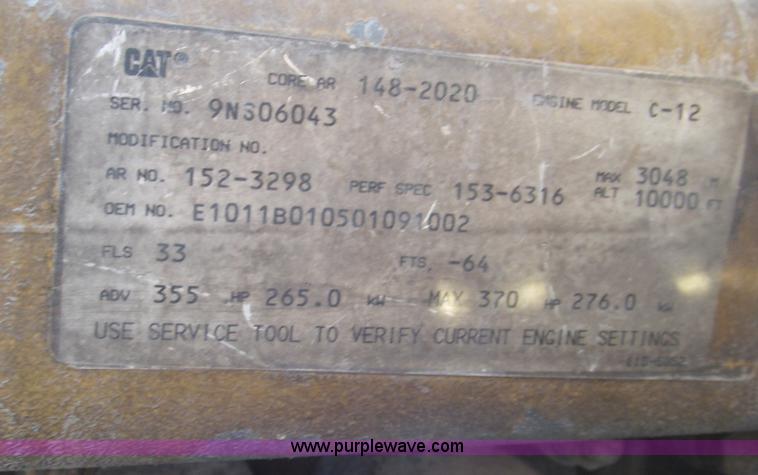 image for item G5582 1998 Peterbilt 377 semi truck