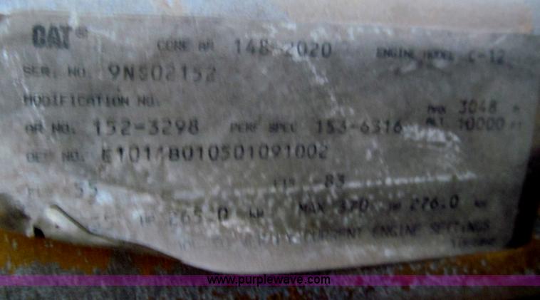 image for item G5583 1998 Peterbilt 377 semi truck